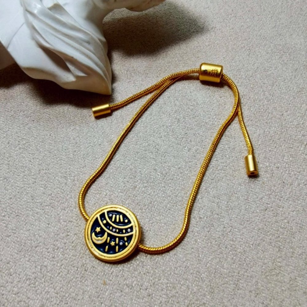 moon star bracelet 18K Gold paved Enamel